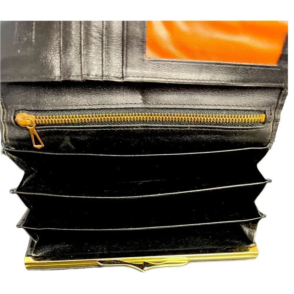 Vintage MCM Black Vinyl Medium Size Billfold w/Leather Interior Great Condition